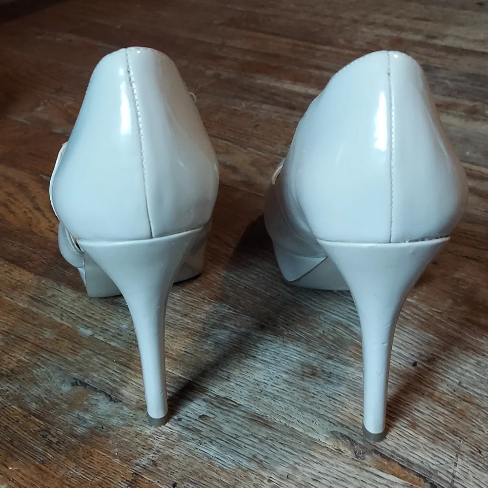 Marc Fisher Tan Peep-Toe Heels - Picture 3 of 8